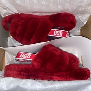 UGG Fluff Yeah Slide